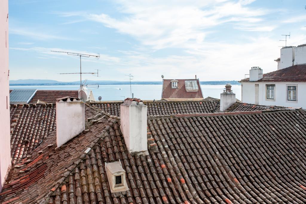 Portas Do Teatro Apartments Lisboa Quarto foto